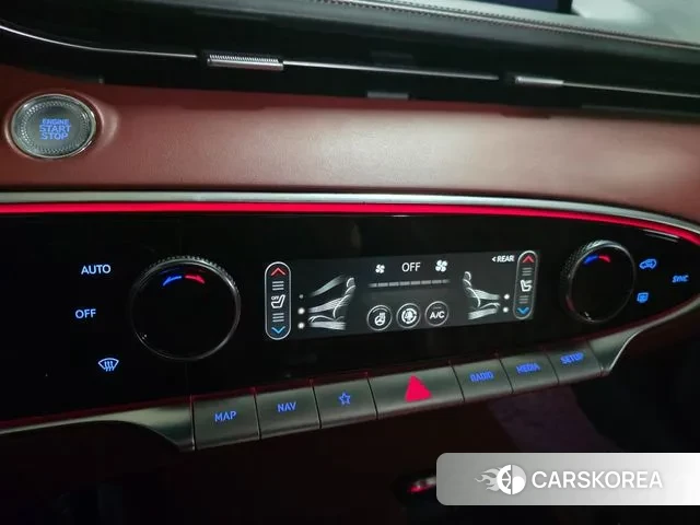Genesis GV70 2021 Белый из Кореи, фото 3
