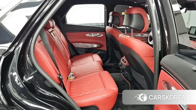 Genesis GV70 2023 Черный из Кореи, фото 3