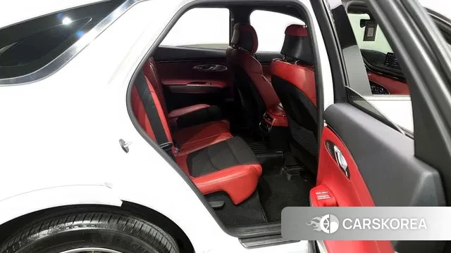 Genesis GV70 2021 Белый из Кореи, фото 3