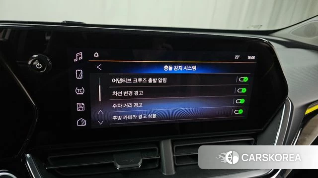 Chevrolet (GM Daewoo) Trax Crossover 2023 Белый из Кореи, фото 3