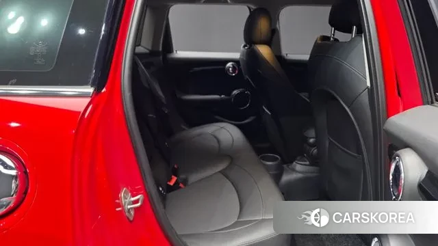 Mini Cooper S 2021 Красный из Кореи, фото 3