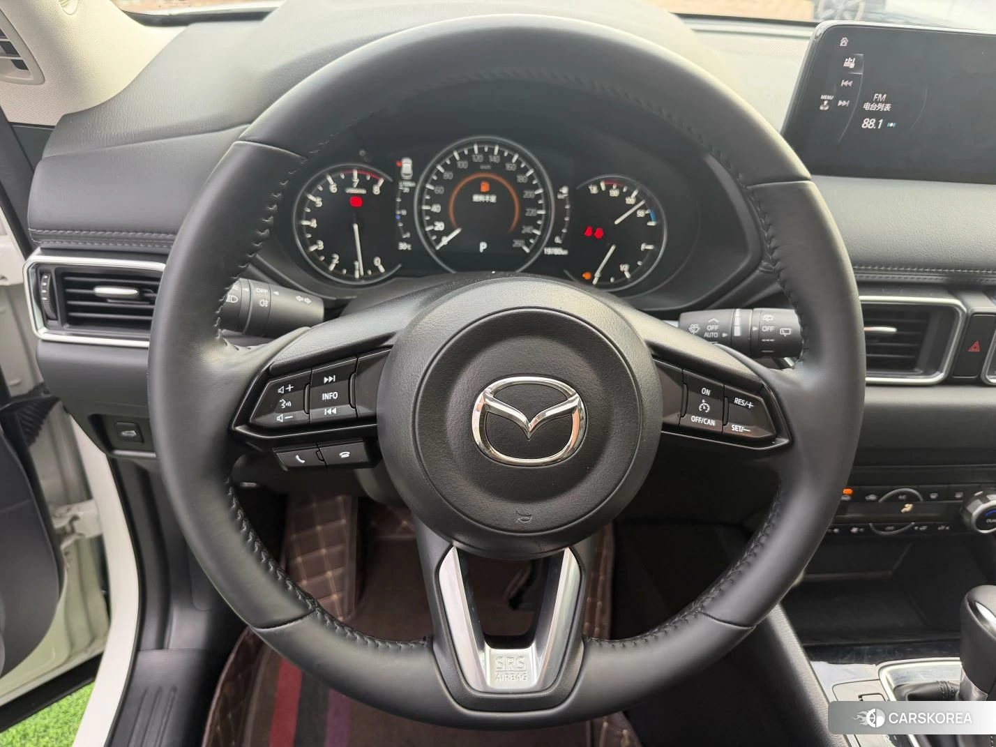 Mazda CX-5 2023 Белый из Китая, фото 3