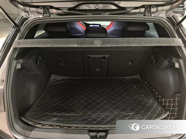 Volkswagen Golf GTI 2022 Черный из Китая, фото 3