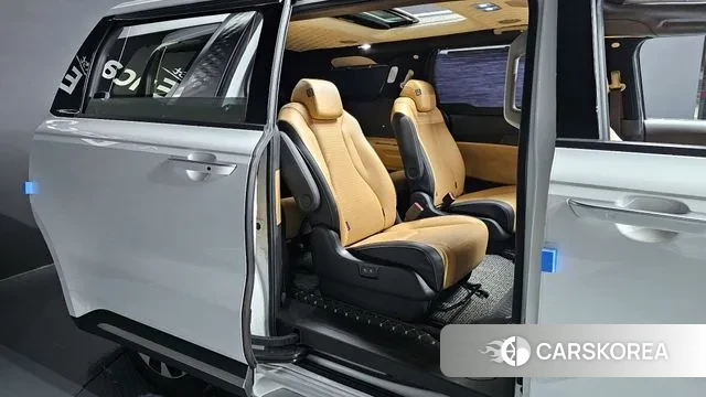 Kia Carnival 4th generation 2022 Белый из Кореи, фото 3