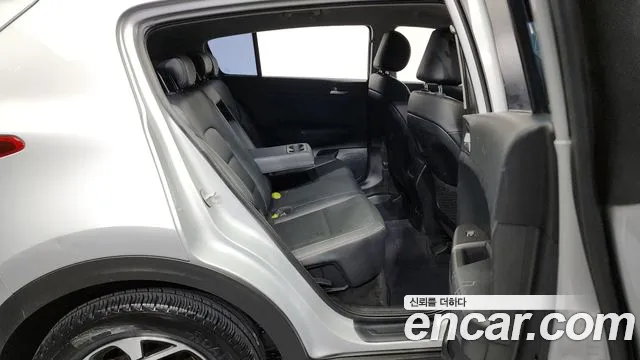 Kia Sportage The Bold 2020 Серебряный из Кореи, фото 3