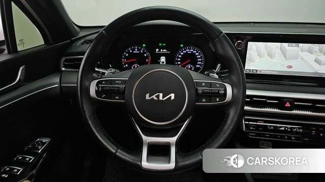 Kia K5 3rd generation 2023 Белый из Кореи, фото 3