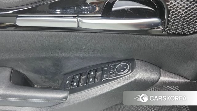 Kia Seltos 2019 Серебристо-серый из Кореи, фото 3