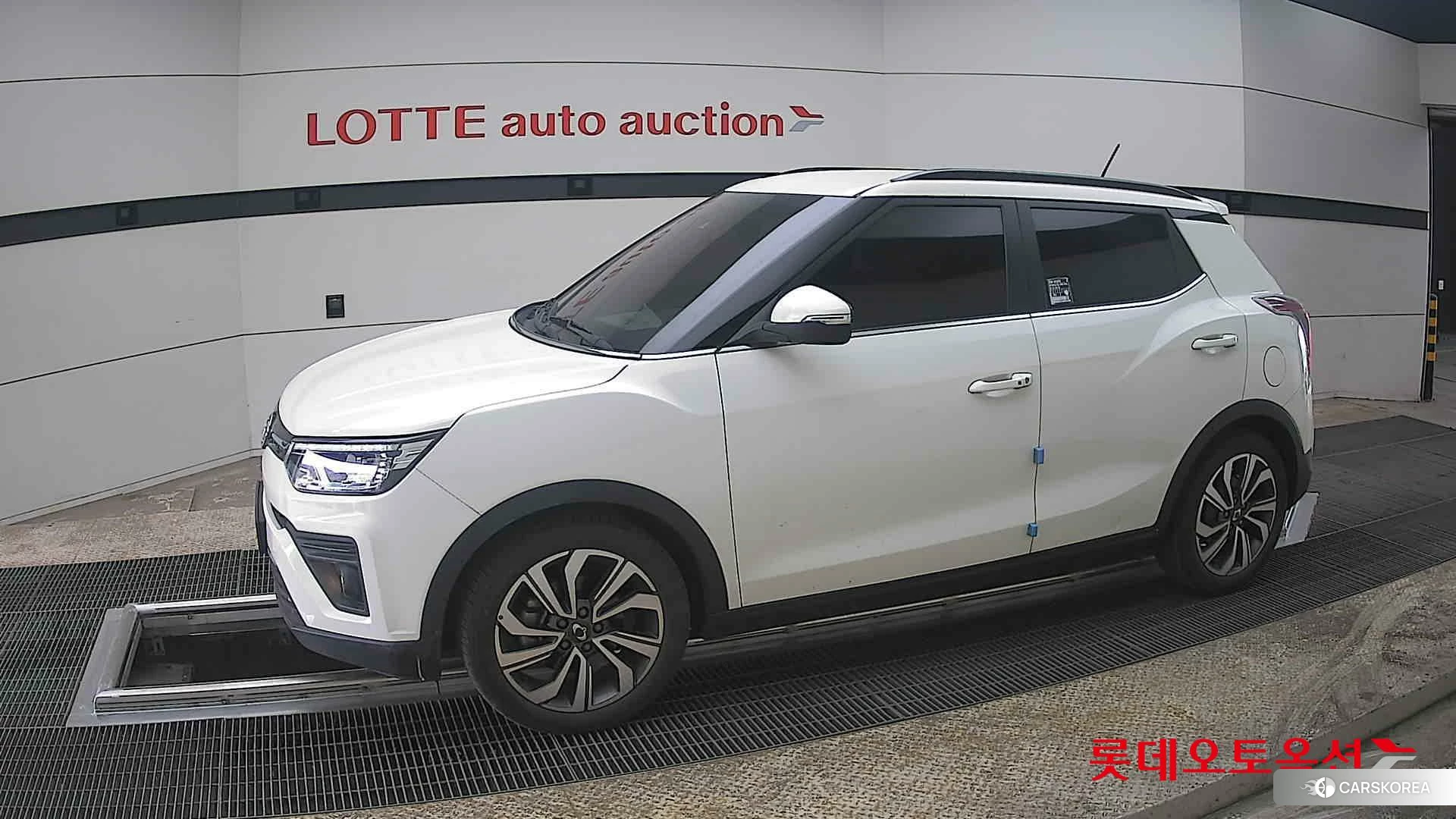SsangYong Tivoli 2021 Grand White из Кореи, фото 3