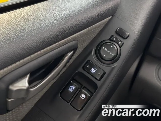 Hyundai The New Grand Starex 2018 Белый из Кореи, фото 3