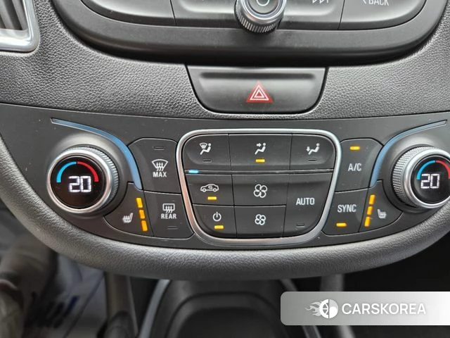 Chevrolet (GM Daewoo) The New Malibu 2019 Белый из Кореи, фото 3