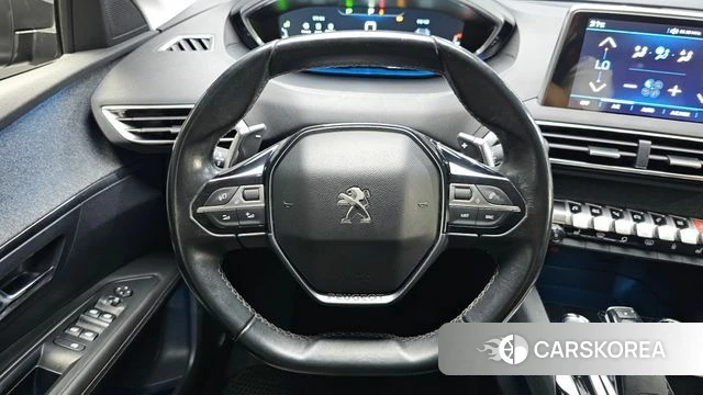 Peugeot 3008 second generation 2018 Серебряный из Кореи, фото 3