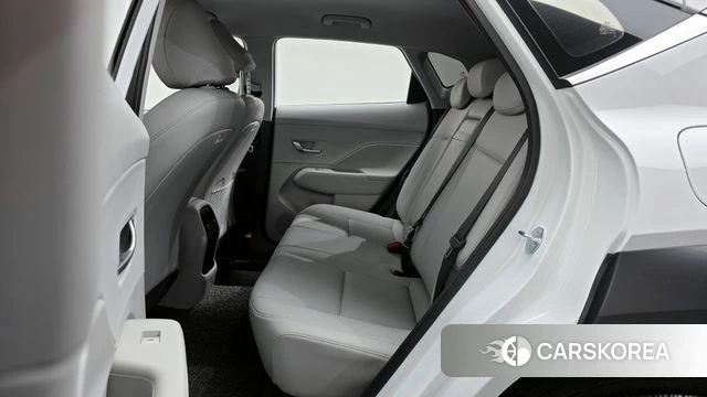 Hyundai Kona (SX2) 2026 Белый из Кореи, фото 3