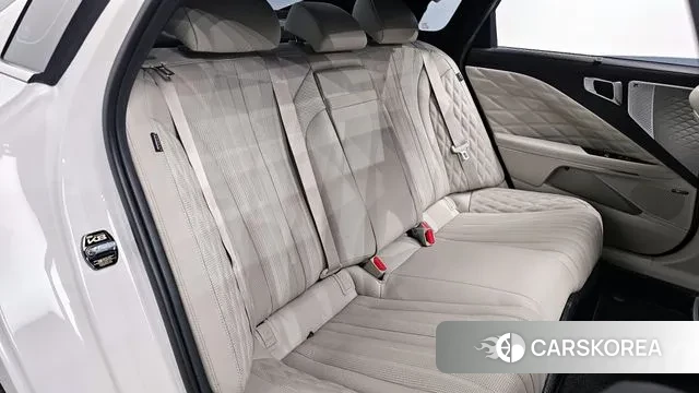 Kia K8 2022 Белый из Кореи, фото 3