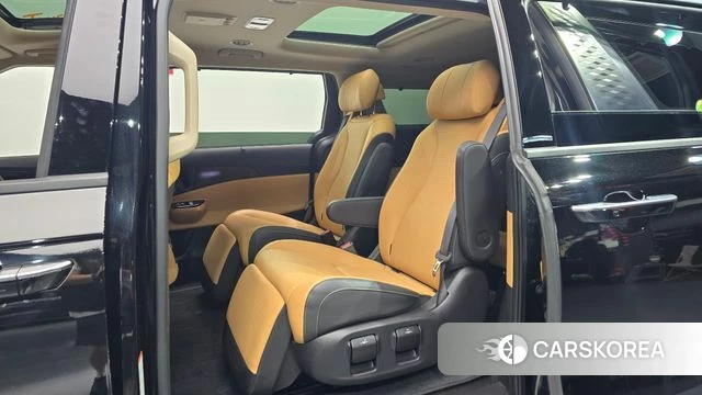 Kia Carnival 4th generation 2023 Черный из Кореи, фото 3