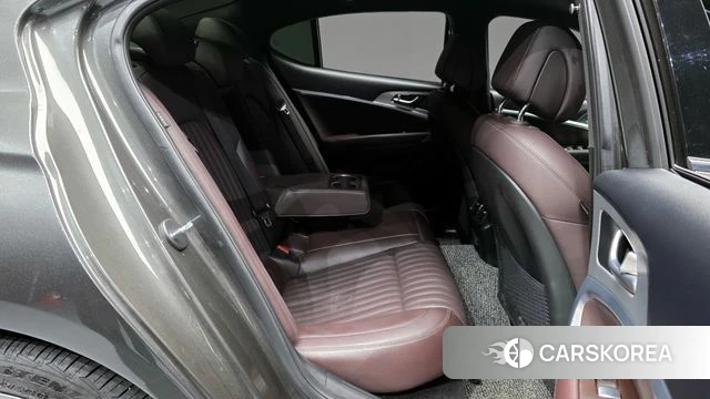 Genesis The New G70 2023 Серый из Кореи, фото 3