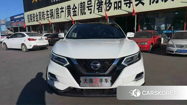 Nissan Qashqai 2022 Белый из Китая, фото 3