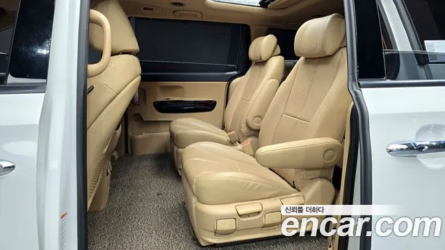 Kia The New Carnival 2018 Белый из Кореи, фото 3