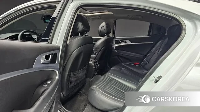 Genesis G70 2019 Белый из Кореи, фото 3