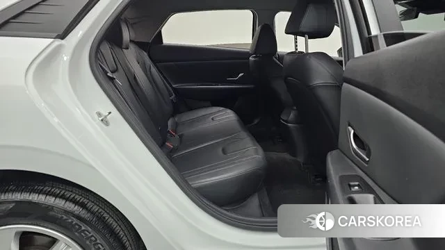 Hyundai Avante (CN7) 2021 Белый из Кореи, фото 3