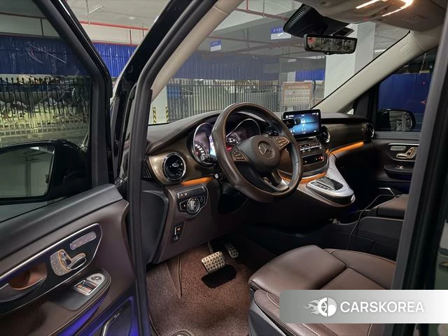 Mercedes-Benz V-class 2024 Черный из Китая, фото 3