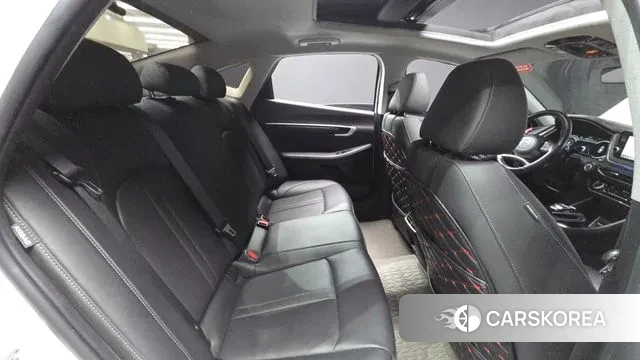 Hyundai Sonata (DN8) 2022 Белый из Кореи, фото 3