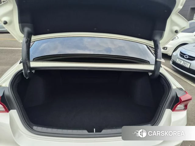 Kia K5 3rd generation 2022 Белый из Кореи, фото 3