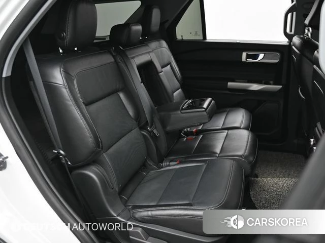 Ford Explorer 6th Generation 2020 Белый из Кореи, фото 3