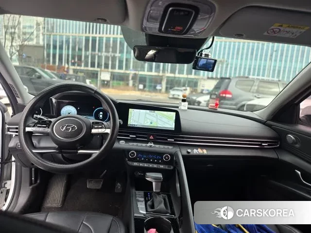 Hyundai Avante (CN7) 2022 Белый из Кореи, фото 3