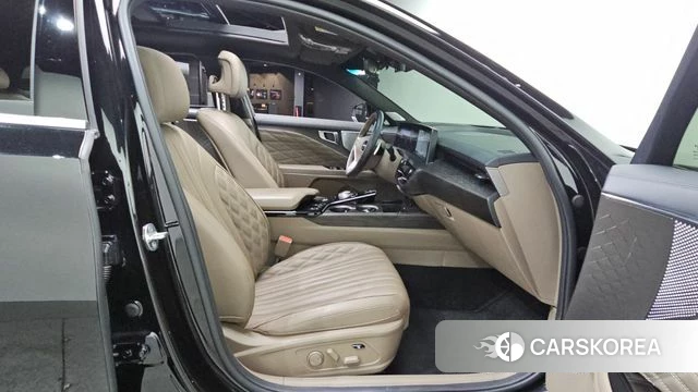 Kia K8 2022 Черный из Кореи, фото 3