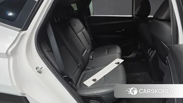 Hyundai Tucson (NX4) 2023 Белый из Кореи, фото 3