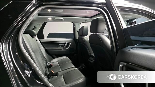 Land Rover Discovery Sports 2019 Черный из Кореи, фото 3