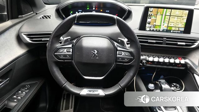 Peugeot 5008 second generation 2020 Серый из Кореи, фото 3