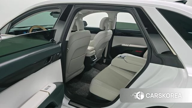 Hyundai Grandeur (GN7) 2023 Белый из Кореи, фото 3