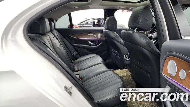 Mercedes-Benz E-Class W213 2019 Белый из Кореи, фото 3