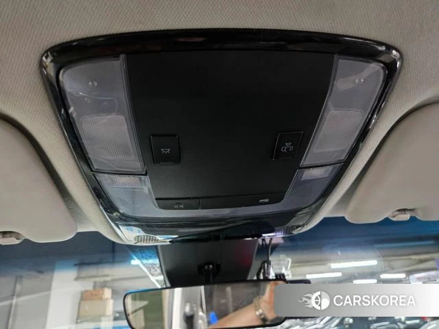 Hyundai Staria 2023 Белый из Кореи, фото 3