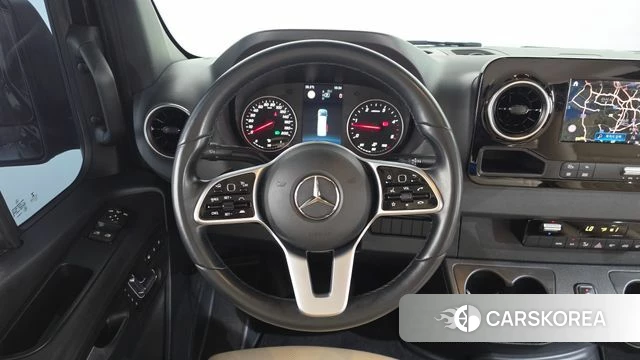Mercedes-Benz Sprinter 2023 Черный из Кореи, фото 3