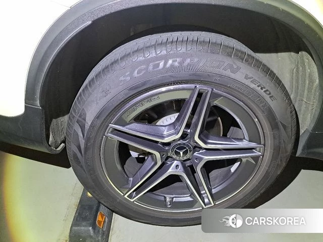 Mercedes-Benz GLC-Class X253 2023 Белый из Кореи, фото 3