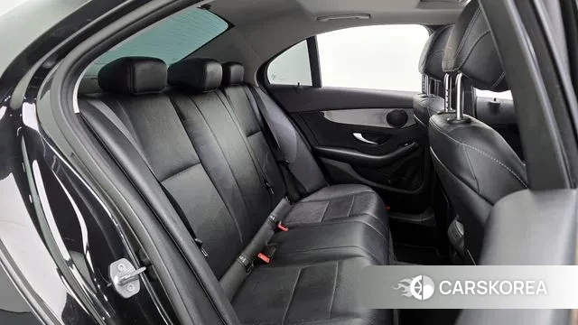 Mercedes-Benz C-Class W205 2018 Черный из Кореи, фото 3