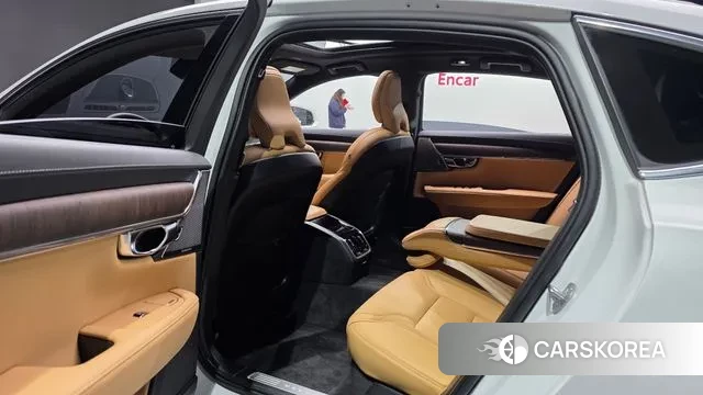 Volvo S90 2024 Белый из Кореи, фото 3