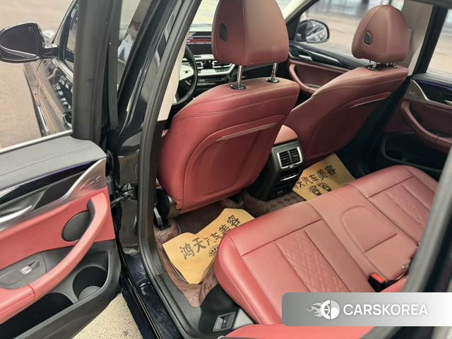 BMW X3 2023 Черный из Китая, фото 3