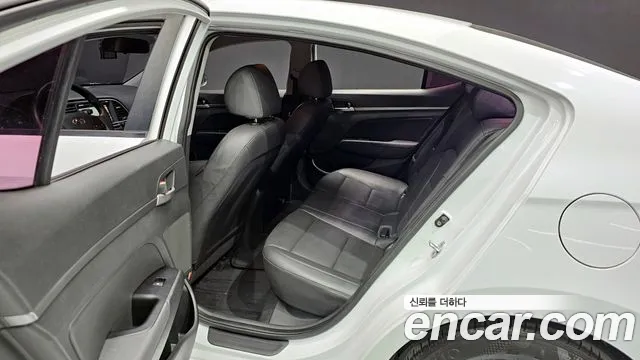 Hyundai Avante AD id 2285023 из Кореи 3