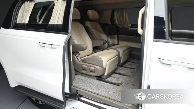 Kia Carnival 4th generation 2022 Белый из Кореи, фото 3