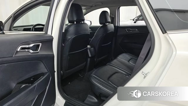 Kia Sportage 5th Generation 2022 Белый из Кореи, фото 3