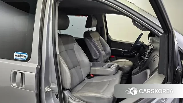 Hyundai The New Grand Starex 2020 Серебряный из Кореи, фото 3