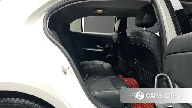Mercedes-Benz A-Class W177 2019 Белый из Кореи, фото 3