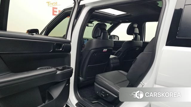 Hyundai Santa Fe (MX5) 2023 Белый из Кореи, фото 3