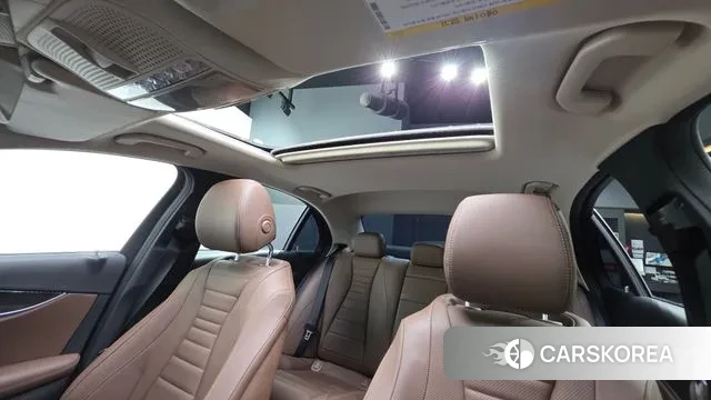 Mercedes-Benz E-Class W213 2019 Серый из Кореи, фото 3