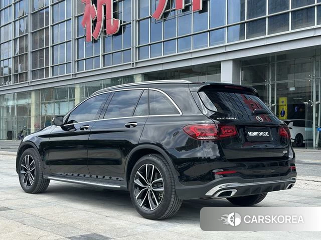 Mercedes-Benz GLC 2022 Черный из Китая, фото 3