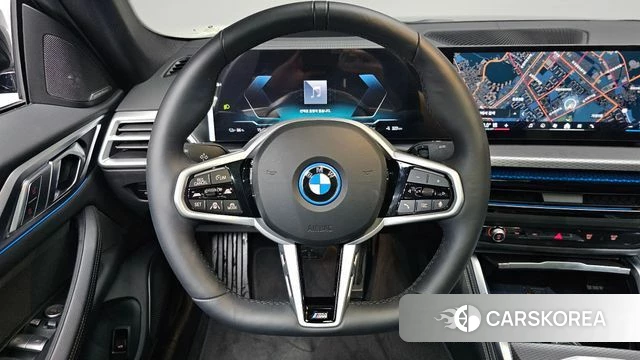 BMW i4 2026 Черный из Кореи, фото 3