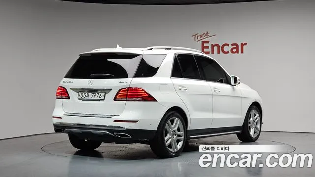 Mercedes-Benz GLE - Class W166 2018 Белый из Кореи, фото 3